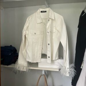 Jean jacket with feathers bridal